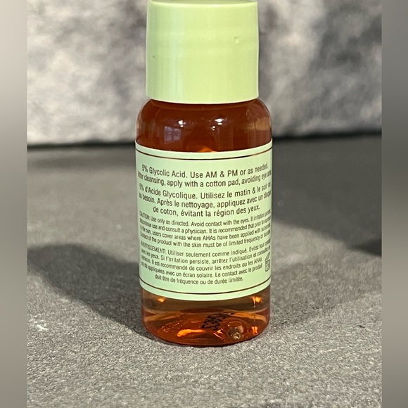 Pixi Skintreats Glow Tonic Exfoliating Toner - Picture 4 of 4